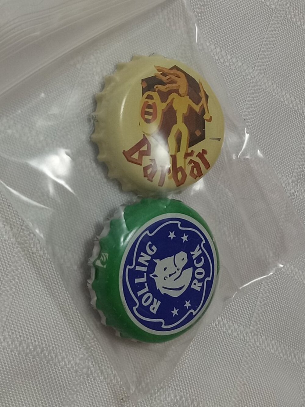 Set of two handmade pins made with glass bottle caps